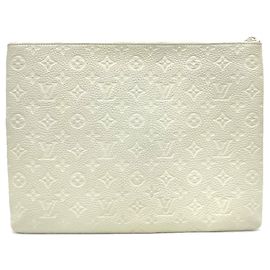 Pochette A4 en cuir Taurillon Monogram Louis Vuitton Blanc