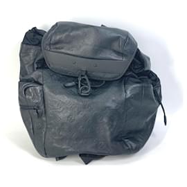 Louis Vuitton Monogram Shadow Discovery Backpack Black
