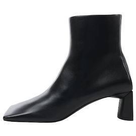 Botas de tornozelo de couro com logo Balenciaga em preto 623924, Tamanho 39 EU Preto