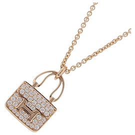 Collar Amulette Constance de Hermès Otro