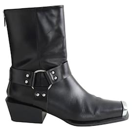Aeyde Black leather boots Black