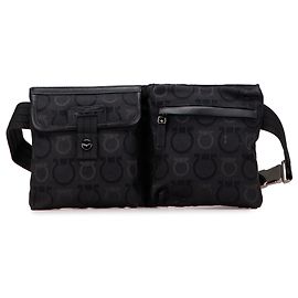 Salvatore Ferragamo Belt bag in tela Gancini nera Ferragamo Nero