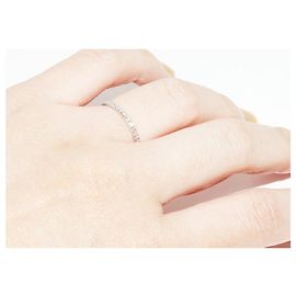 Boucheron Epure Ring aus 750er Weißgold mit Diamant Größe 7 Silber