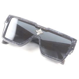 Louis Vuitton Cyclone Marble Pattern Sunglasses Blue