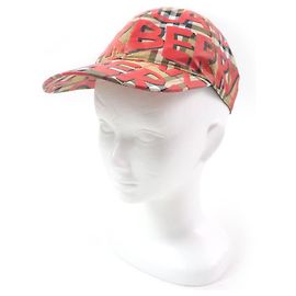 Boné de beisebol em algodão Burberry 4074816 Nova Check Graffiti Bege