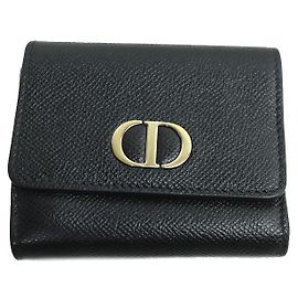 Carteira Trifold em Couro de Bezerro Dior 30 Montaigne Preto