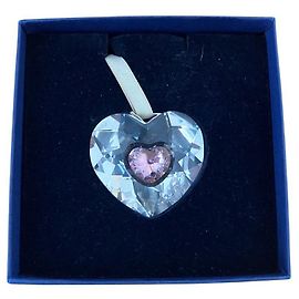 Swarovski Colar com Pingente de Coração de Cristal Rosa Outro