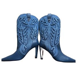 Christian Louboutin Santiabooty Blau