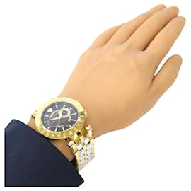 Versace-Relógio Versace V Race Dual Time-Outro