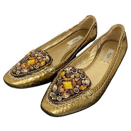 Prada Bijou Metallic Leder Pumps Golden