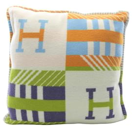 Hermès-Hermes Avalon Jump Wool Cashmere Cushion-White