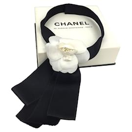 Chanel-Chanel Camellia Ribbon Tie Choker-Black,White