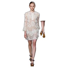 top Chloé, modelo Porcelana Primavera 2006 por Phoebe Philo Blanco