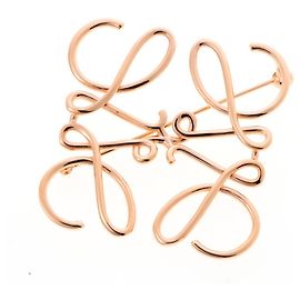 Spilla Anagram Loewe in Oro Rosa D'oro