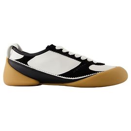 Oversized Sneakers - Alexander McQueen - Leder - Weiß Weiß