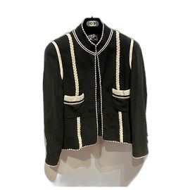 Chanel Jacken Schwarz Weiß