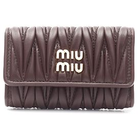 Porta-chaves de couro matelassé Miu Miu Marrom