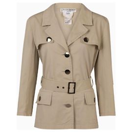 Giacca Yves Saint Laurent, modello Saharienne 1985. Beige