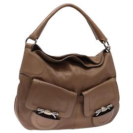 Bolsa de Ombro Salvatore Ferragamo em Couro Bege Dourado Auth BA4410 Bege Dourado
