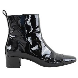 Carel Schwarze Lacklederstiefel Schwarz