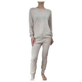 Set, zweiteiliges Kaschmir-Anzug von Woolrich Beige