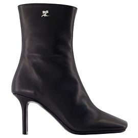 Square Toe 80 Ankle Boots - Courreges - Leather - Black Black