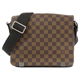 Louis Vuitton-Louis Vuitton District Damier Shoulder Bag-Brown