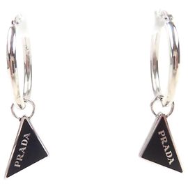 Orecchini Prada Pierce Symbol in AG925 Nero