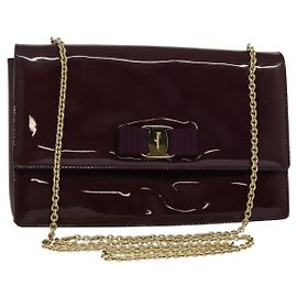 Borsa a Spalla Vala Chain in Vernice Viola e Oro Auth 137501 di Salvatore Ferragamo D'oro Porpora