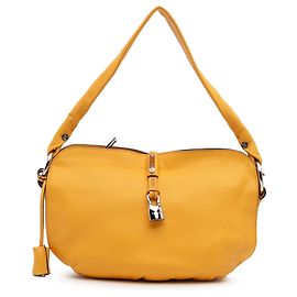 Céline Hobo Bittersweet de Cuero Amarillo Celine Amarillo Mostaza