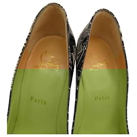 Christian Louboutin-Christian Louboutin Patent Leather Enameled Pumps 1190071-White