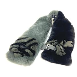 Fendi-Fendi Mink Fur Flower Tippet Scarf-Black,Green