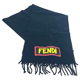 Fendi-Fendi Black Wool Scarf with Logo Patch-Black