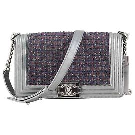 Chanel Gray tweed shoulder bag Grey