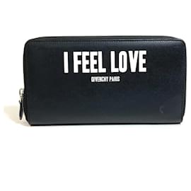 Givenchy-Givenchy I Feel Love Organizer Round Zip Long Wallet-Black