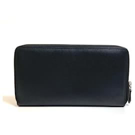 Givenchy-Givenchy I Feel Love Organizer Round Zip Long Wallet-Black