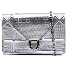 Dior-Dior Silver Metallic Patent Microcannage Diorama Wallet on Chain-Silvery