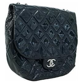Chanel-Chanel Navy Patent Leather Shoulder Bag-Navy blue