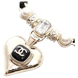Chanel-Chanel Heart Necklace Gold Leather Faux Pearl-Golden,Metallic