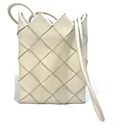 Bottega Veneta-Bottega Veneta Intrecciato Pochette Smartphone Shoulder Bag-White