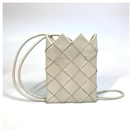 Bottega Veneta-Bottega Veneta Intrecciato Pochette Smartphone Shoulder Bag-White