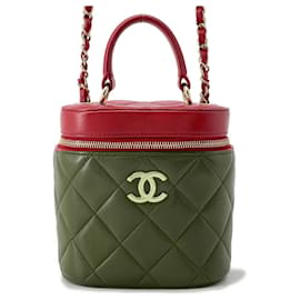 Chanel-Chanel Red Lambskin Shoulder Bag-Red