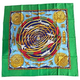Hermès Carré 90 – Sonho do Espaço Verde