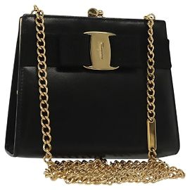 Bolsa de Ombro Chain Vala em Couro Preto e Dourado Auth 139529 da Salvatore Ferragamo Preto Dourado