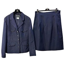 Completo gonna e giacca in seta blu con logo Chanel vintage 2007 taglia 44 Blu