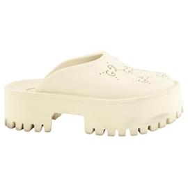 Gucci Beige clogs Beige