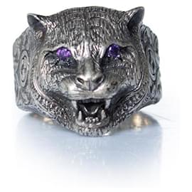 Anillo de gato enojado de plata de Gucci Plata Púrpura