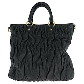 Second hand Miu Miu Handbags - Joli Closet