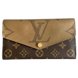 Louis Vuitton Sarah Geldbörse Monogramm Reverse Giant Andere