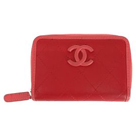 Billetera compacta de piel de cordero matelassé Chanel Roja